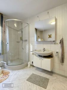 2. OG Badezimmer