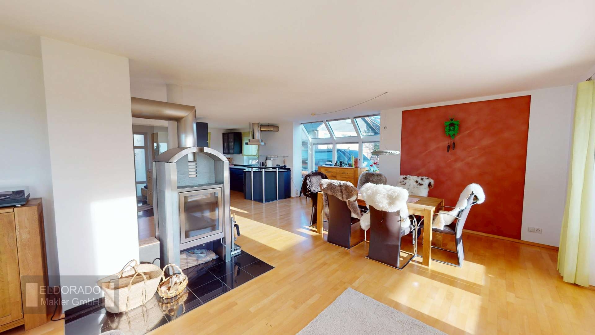 Wohn- und Essbereich