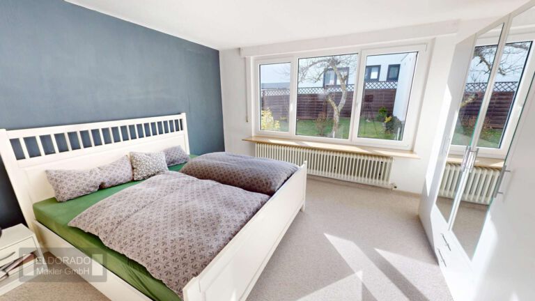 EG Schlafzimmer