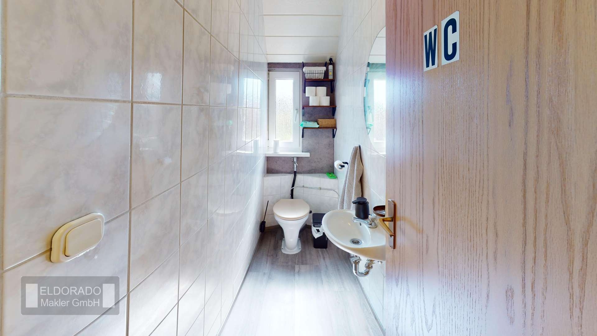 DG WC