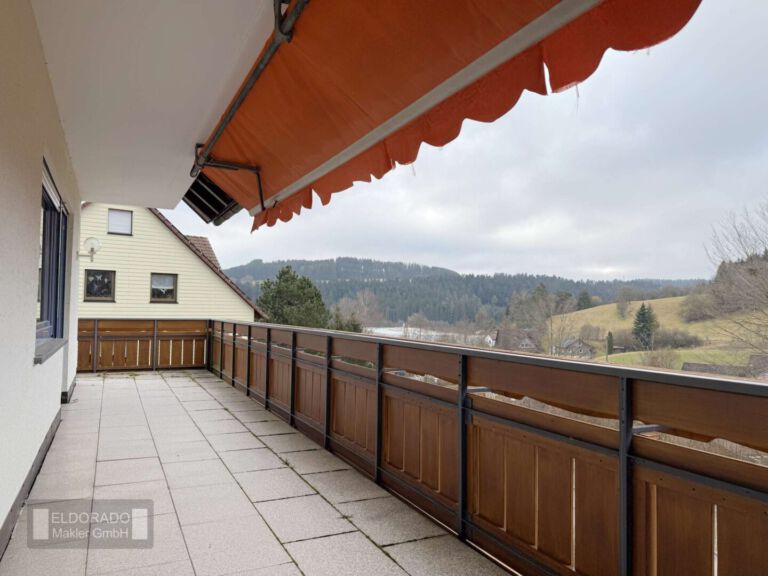 1. OG Balkon