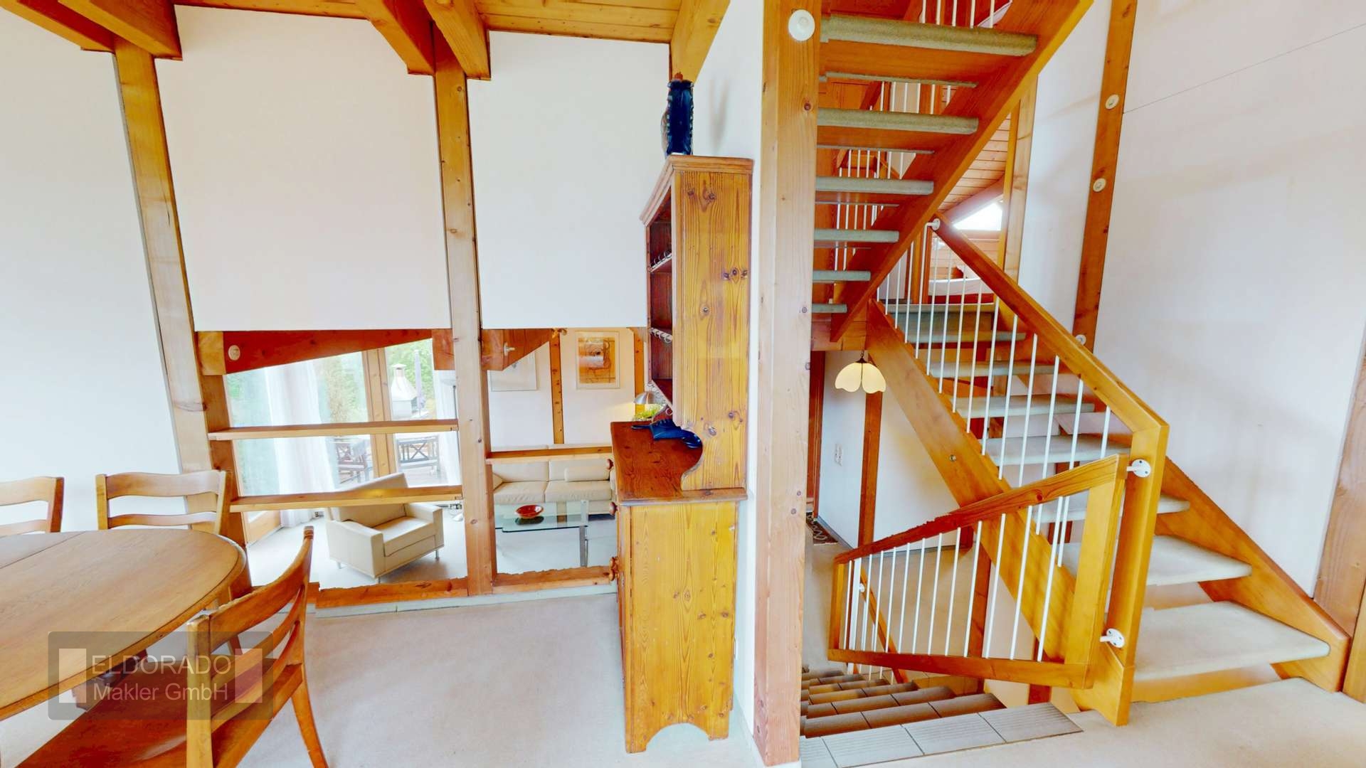 EG Treppenhaus