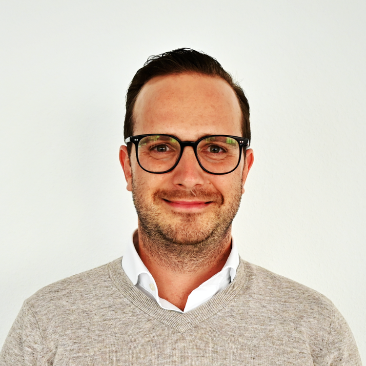  Bäuerle, Jonas 