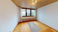 Idyllisches Zuhause: Gemütliche 3,5-Zimmer-Wohnung in traumhafter Lage mitten im Schwarzwald - Schlafzimmer 2